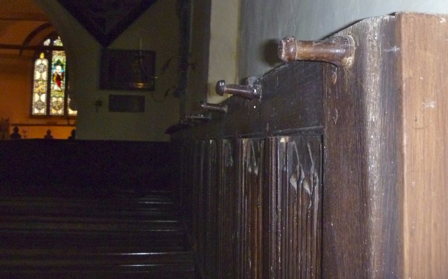 Linenfold panelling and pegs