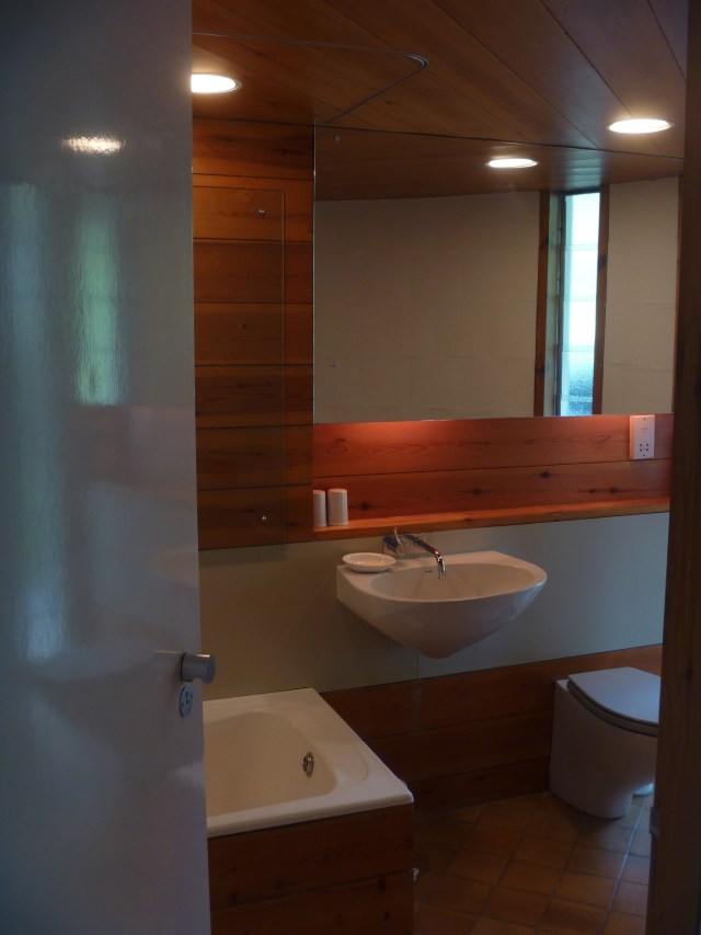 Anderton House bathroom