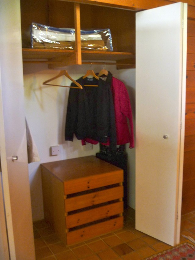 Anderton House decent hanging space