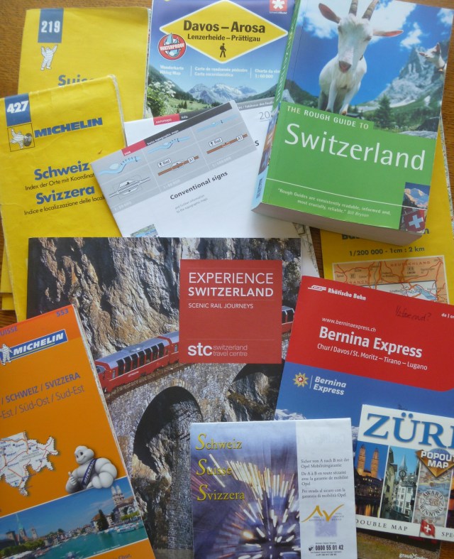 Brochures and maps 4