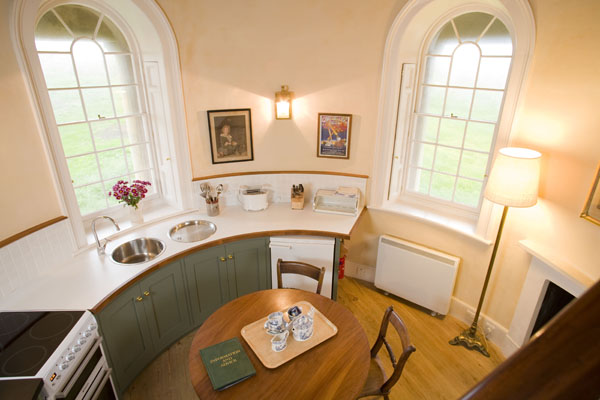 Clavell Interiors JMiller Oct 2008 (4)