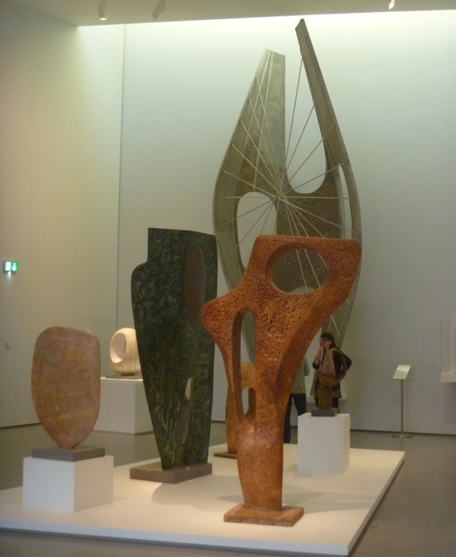 Hepworth Winged Figure