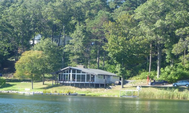 Single storey cottage