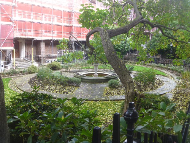 Staple Inn Garden