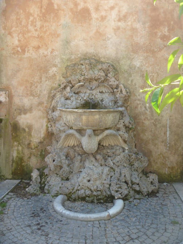 Drinking fountain 1
