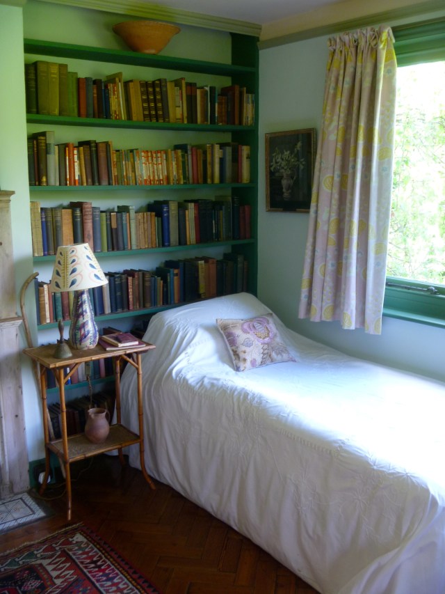 VW Garden Room Interior