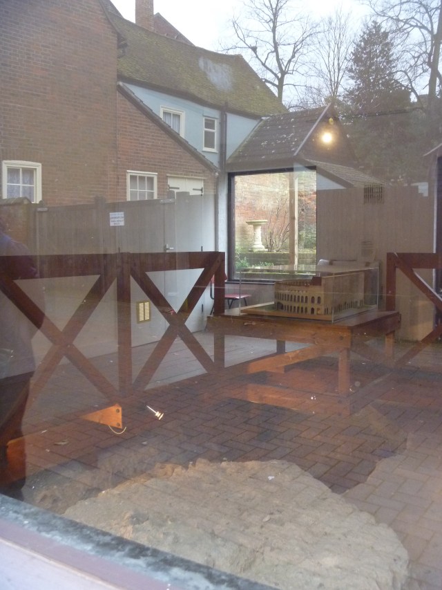 Theatre and reflection