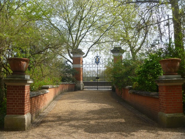 CPG gates