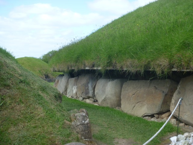 Side of Knowth