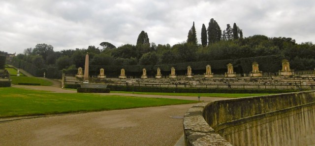 approaching amphitheatre