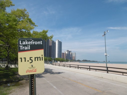 lake-front-trail-sign