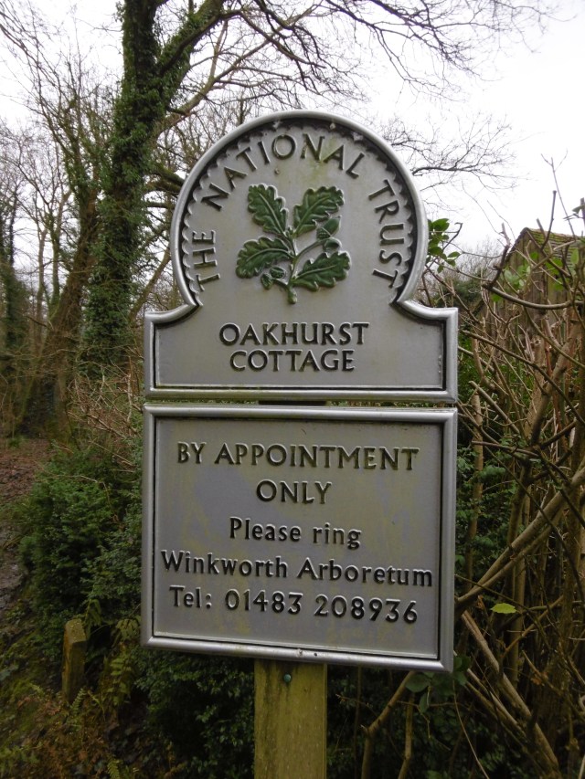 oakhurst-sign