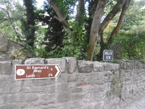 st-bs-well-sign